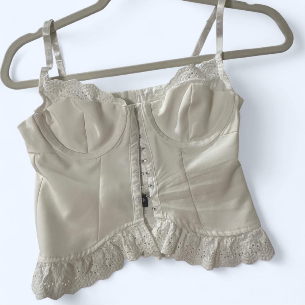 White Fox Boutique Cream Lace Crop Top